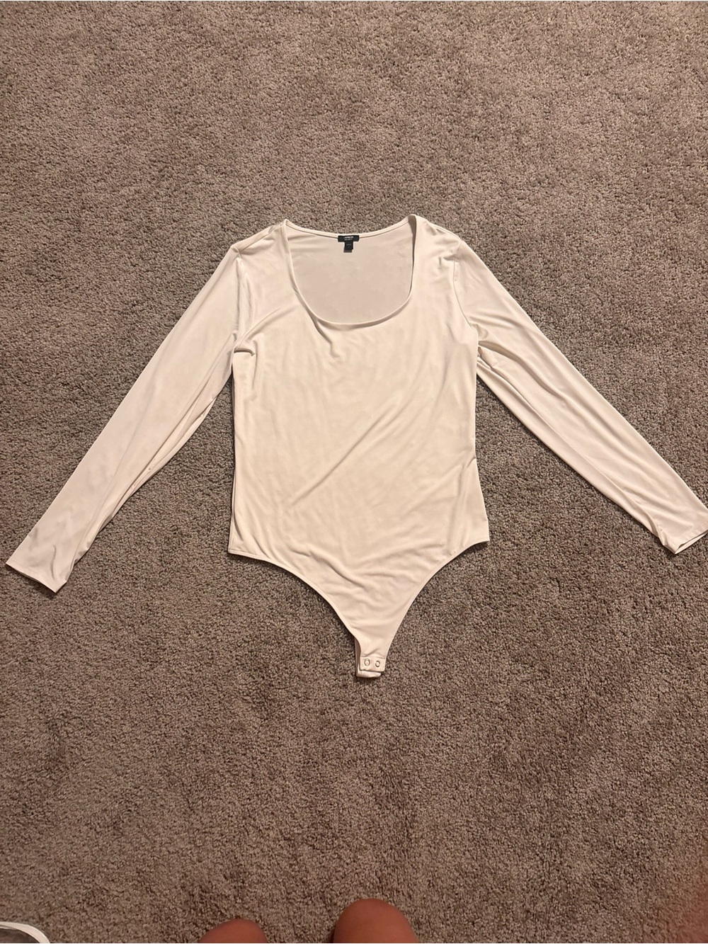 Express Long Sleeve Scoop Neck Bodysuit - white